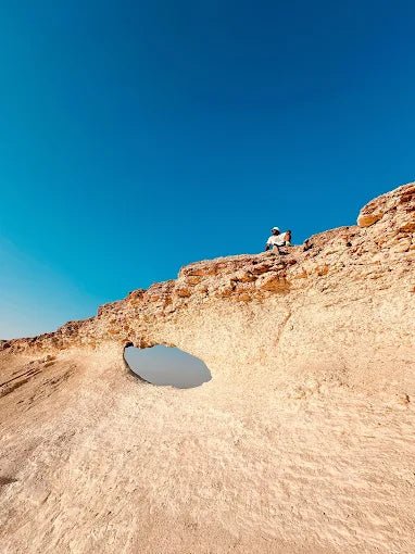 Doha: Zekreet, Camel Racetrack and Richard Serra Tour