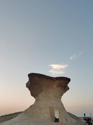 Doha: Zekreet, Camel Racetrack and Richard Serra Tour