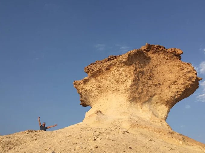 Doha: Zekreet, Camel Racetrack and Richard Serra Tour