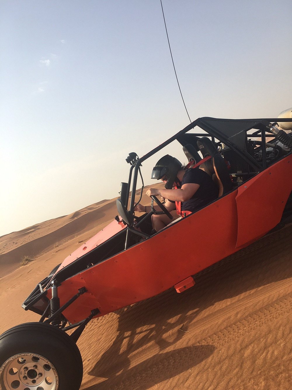 Dubai: 2000cc Dune Buggy Adventure in the Red Desert with Hotel Transfers