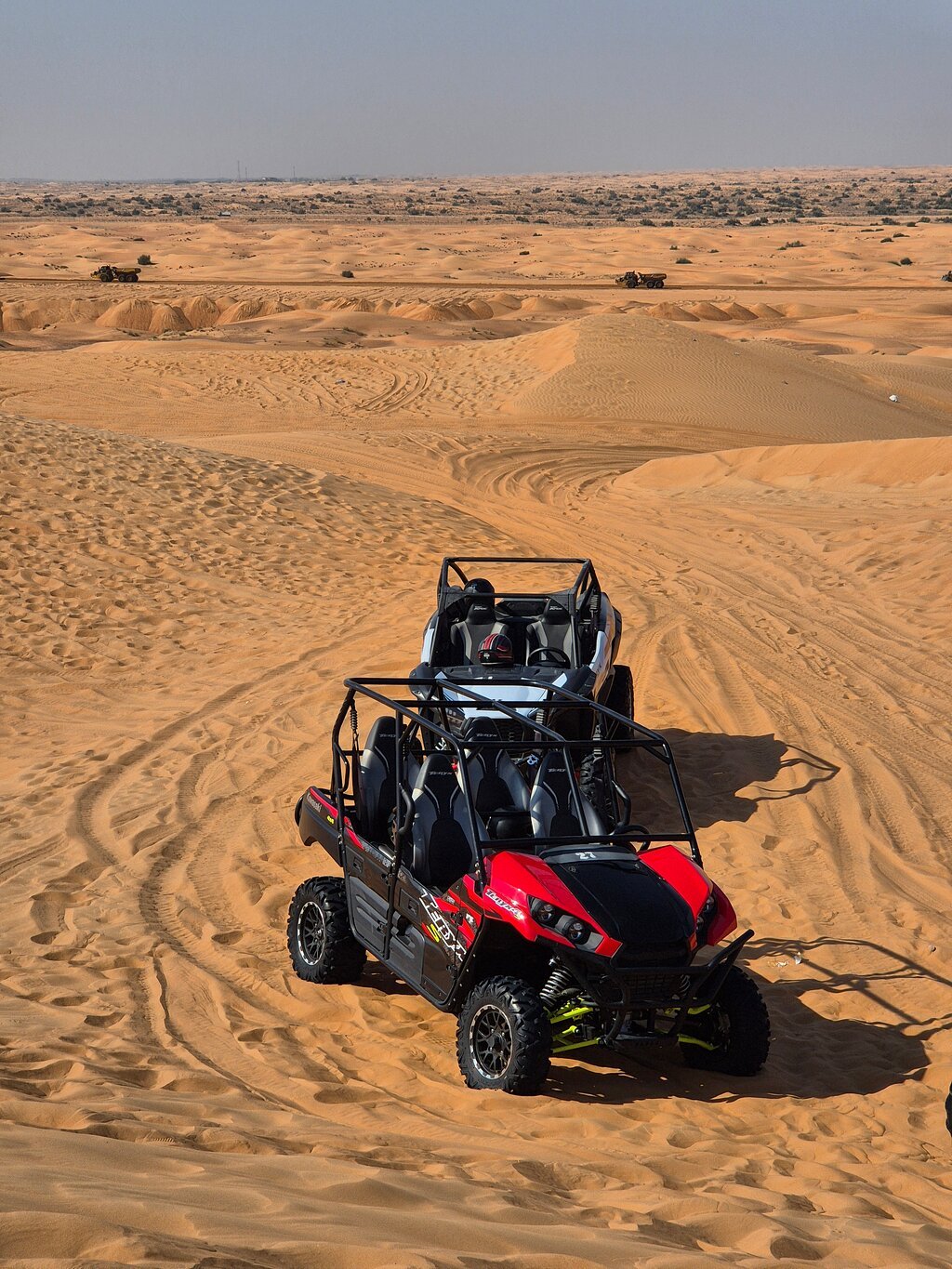 Dubai: 4 - Hour Morning Red Dune Safari with Sandboarding and Camel Ride