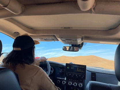 Dubai: 4 - Hour Morning Red Dune Safari with Sandboarding and Camel Ride