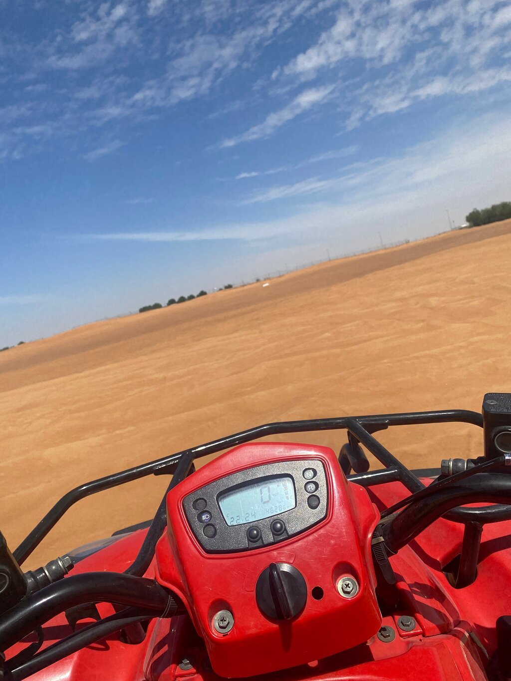 Dubai: 4 - Hour Morning Red Dune Safari with Sandboarding and Camel Ride