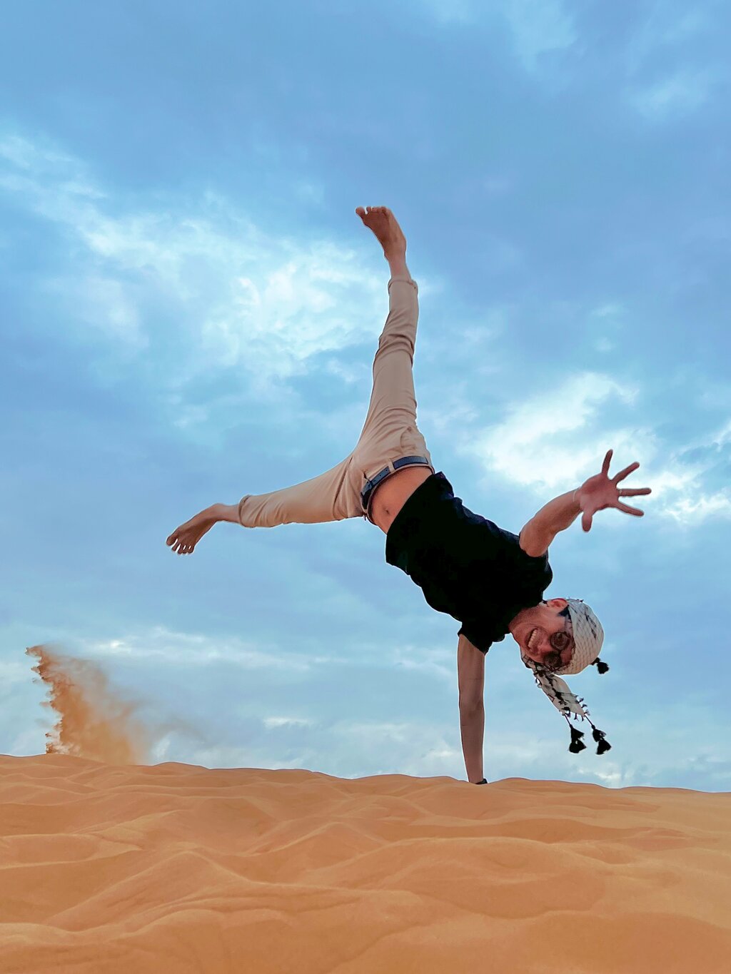 Dubai: Al Madam Red Dunes Desert Safari and Camp Activities