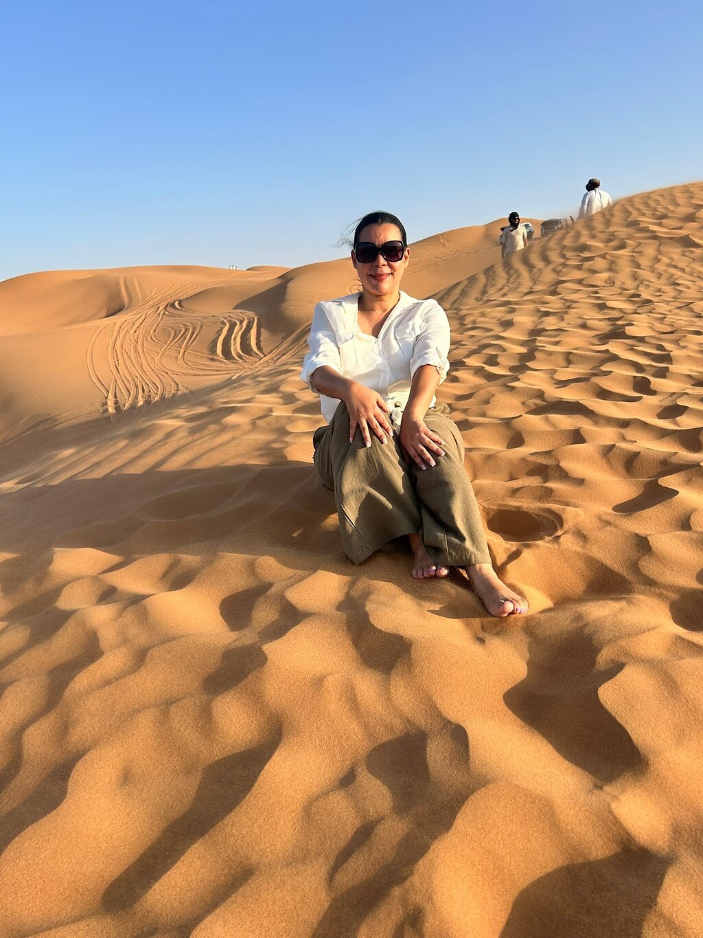 Dubai: Al Madam Red Dunes Desert Safari and Camp Activities