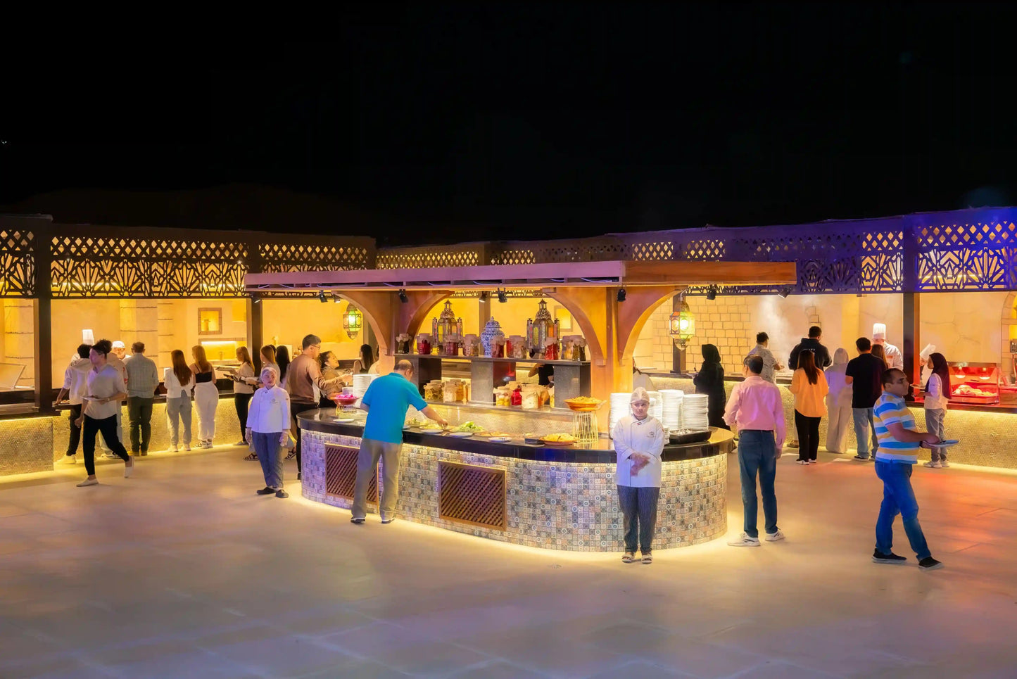 Dubai: Arabian Heritage Evening Desert Safari with BBQ Dinner, Camel Ride and Live Shows