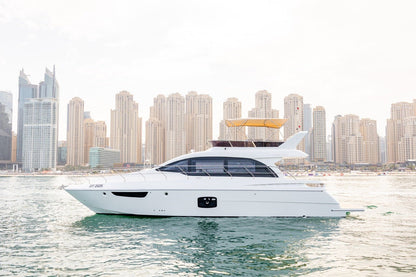 Dubai: Kio 52 ft Luxury Yacht Private Rental
