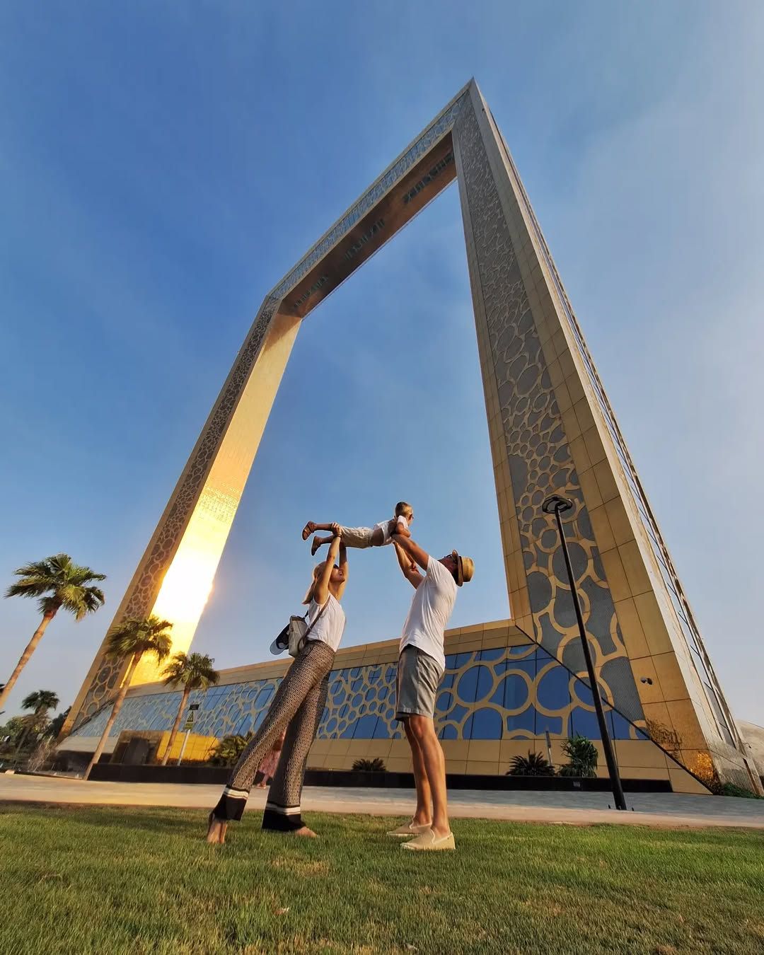 Dubai: Layover and Transit City Tour with Private Transfer