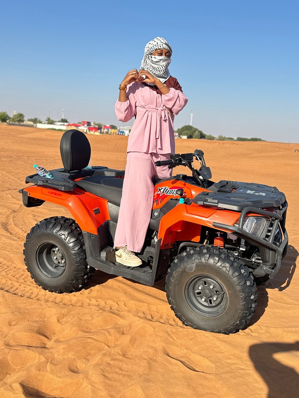 Dubai: Morning Red Dunes Safari with Camel Ride, Sandboarding and Falcon Photo