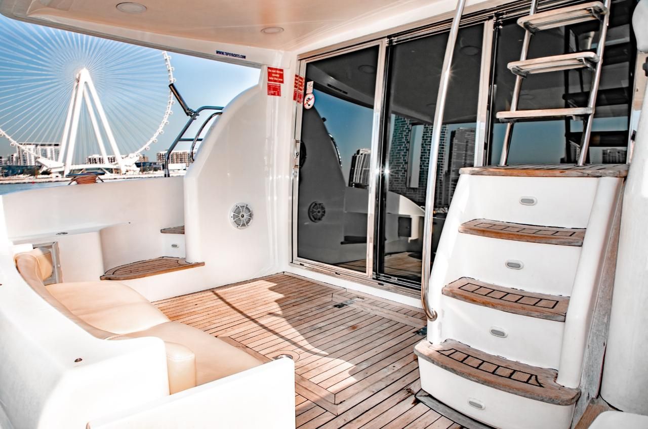 Dubai: Private Yacht Charter with Captain and Crew