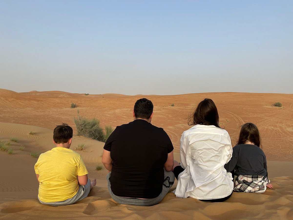 Dubai: Sunrise Desert Safari with Dune Bashing, Camel Ride and Sandboarding