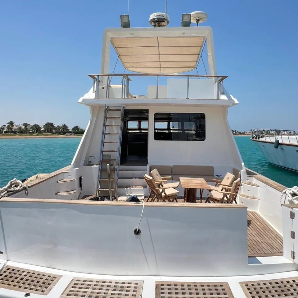 El Gouna: Private Yacht Trip to Bayoud