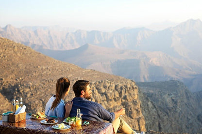 Desde Dubái: tour privado de alta montaña de Jabel Jais con traslados