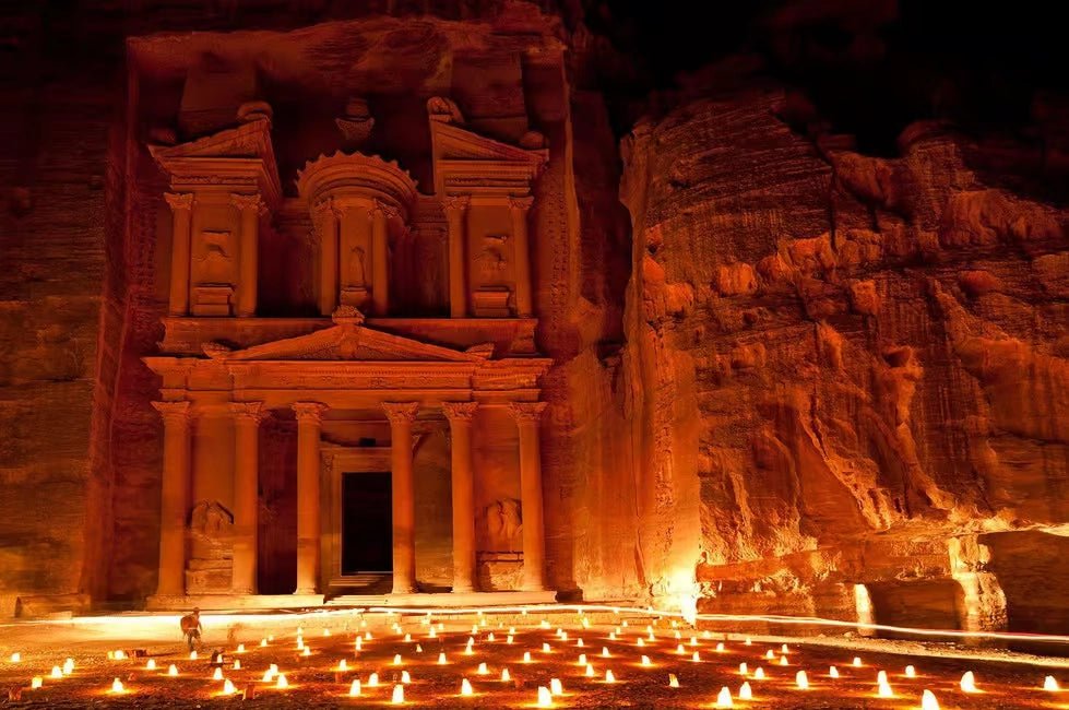 From Amman: Petra Light Festival Magical Night Tour with Optional Day Visit