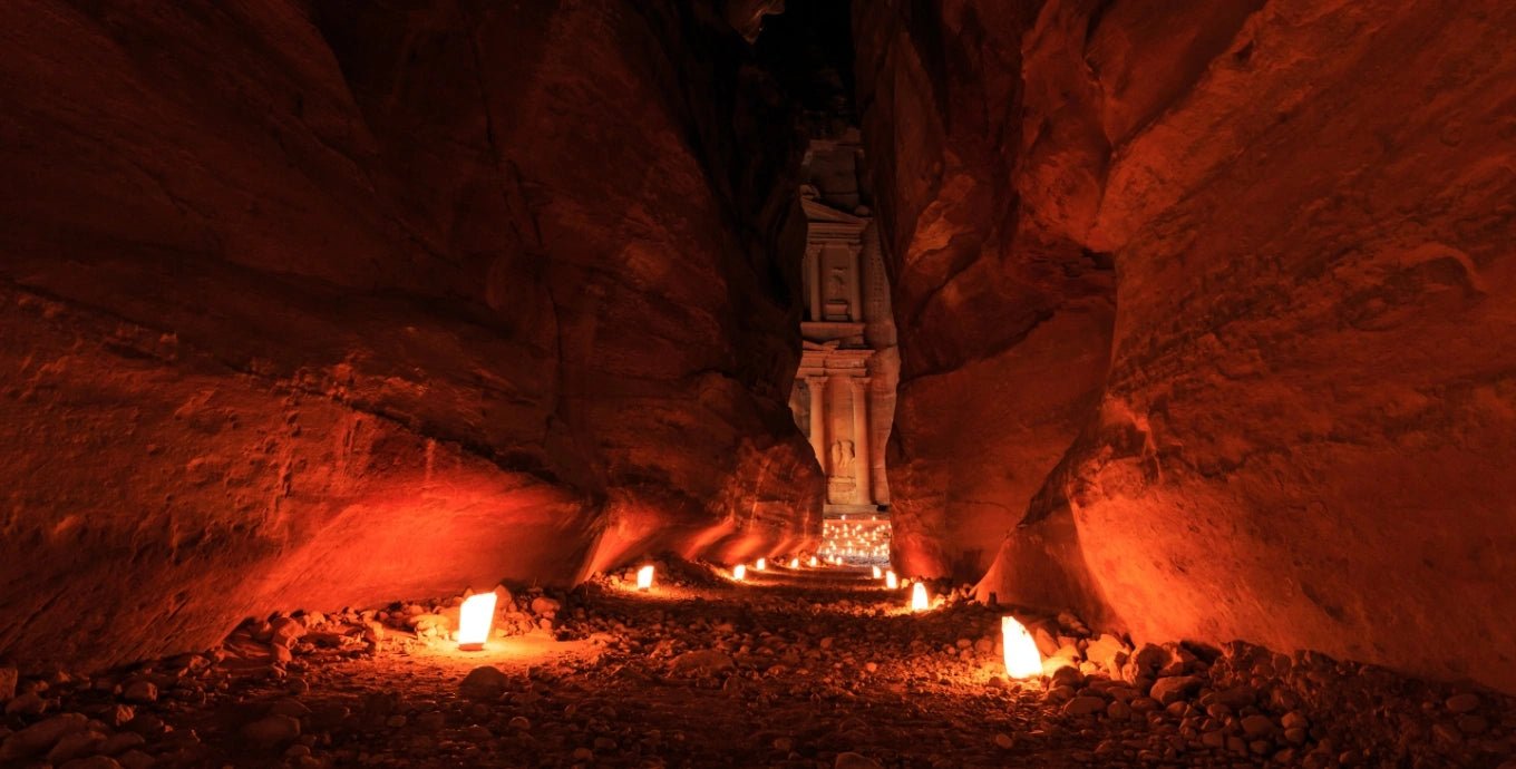 From Amman: Petra Light Festival Magical Night Tour with Optional Day Visit
