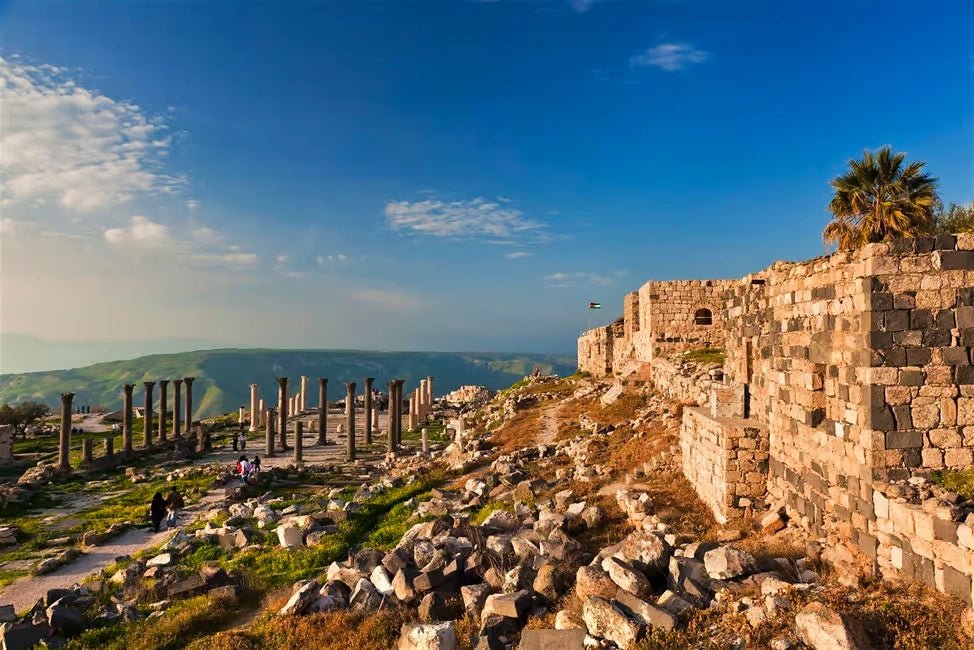 From Amman: Private Tour to Jerash, Ajloun Castle, and Umm Qais