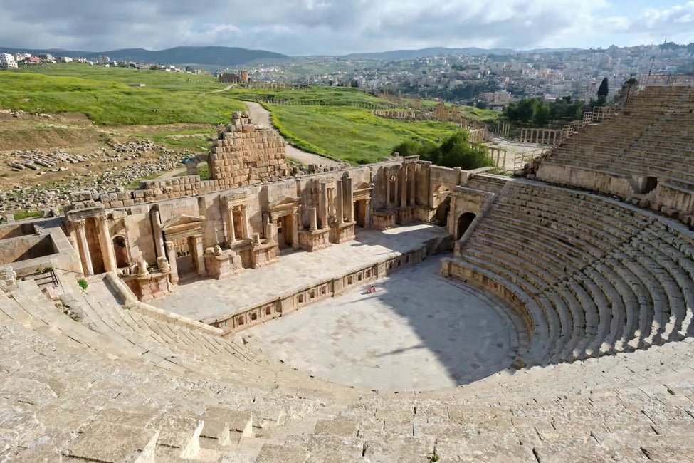 From Amman: Private Tour to Jerash, Ajloun Castle, and Umm Qais