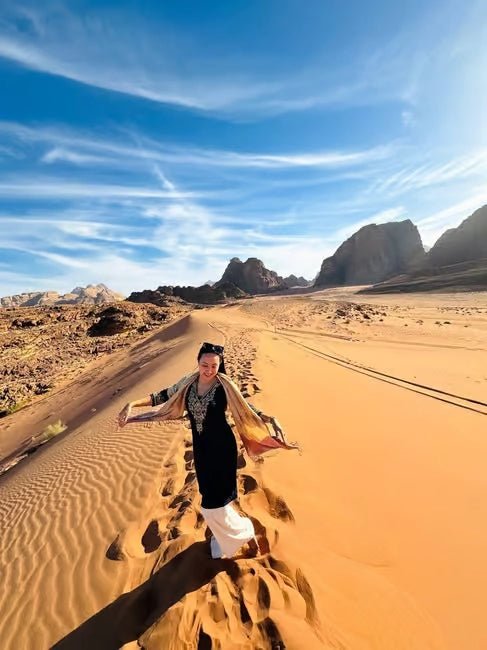From Amman: Private Wadi Rum 4x4 Desert Safari with Lunch