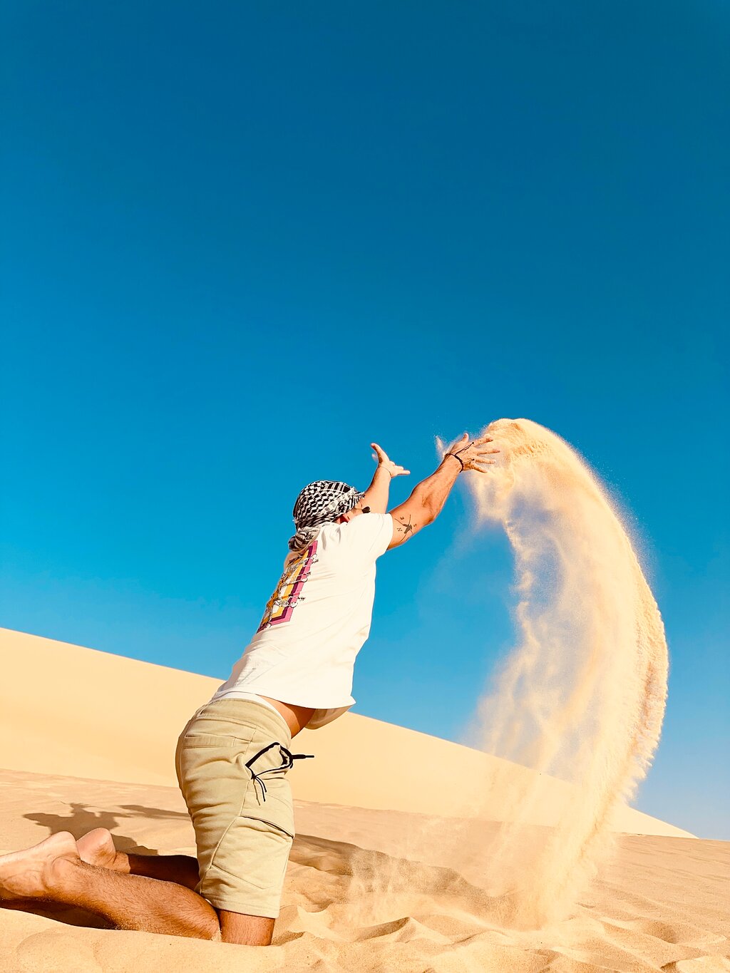 From Cairo: Private 4 - Day Siwa Oasis Trip with Hot Springs and Desert Safari