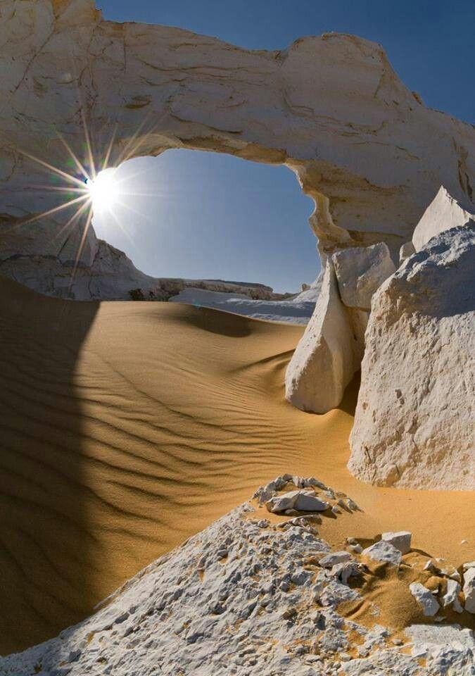 From Cairo: Private 6 - Days Three Oasis Adventure Fayoum, Bahariya, and Siwa Trip