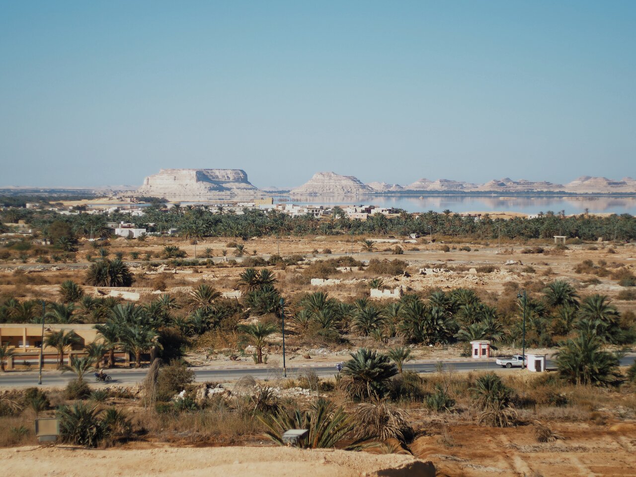 From Cairo: Private 6 - Days Three Oasis Adventure Fayoum, Bahariya, and Siwa Trip