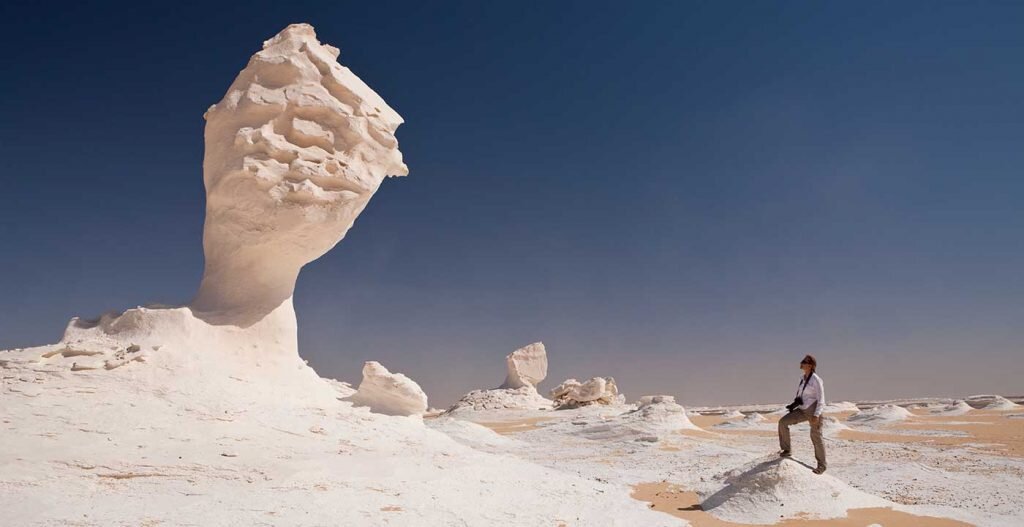 From Cairo: Private 6 - Days Three Oasis Adventure Fayoum, Bahariya, and Siwa Trip