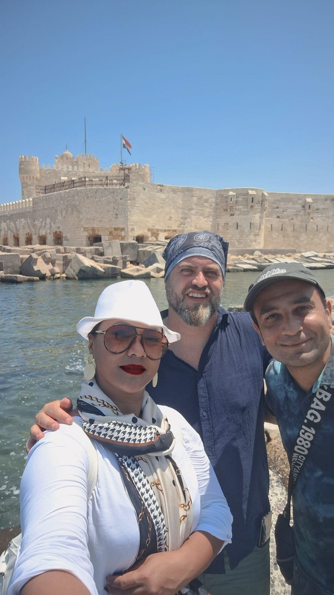From Cairo: Private Day Tour to Alexandria with Roman Theatre, Pompey's Pillar and Seafood Lunch