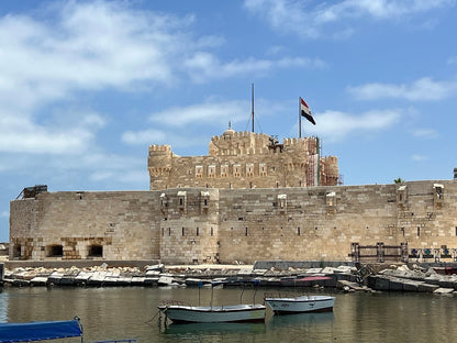 From Cairo: Private Day Tour to Alexandria with Roman Theatre, Pompey's Pillar and Seafood Lunch