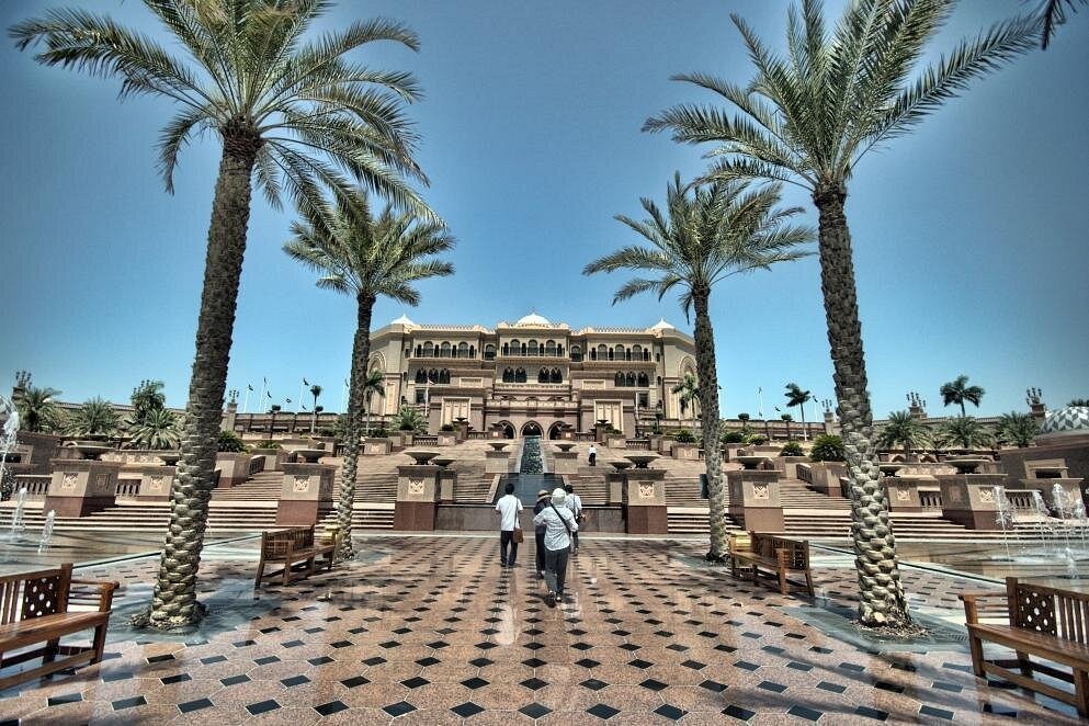 From Dubai: Abu Dhabi Full - Day Tour with Grand Mosque and Heritage Village