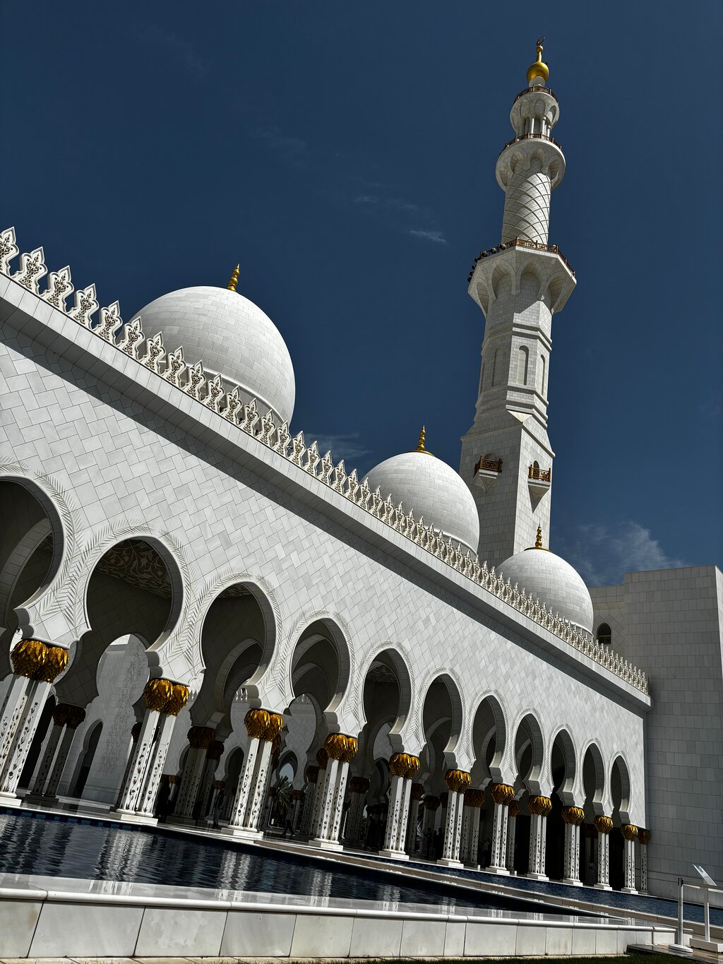 From Dubai: Abu Dhabi Full - Day Tour with Grand Mosque and Heritage Village
