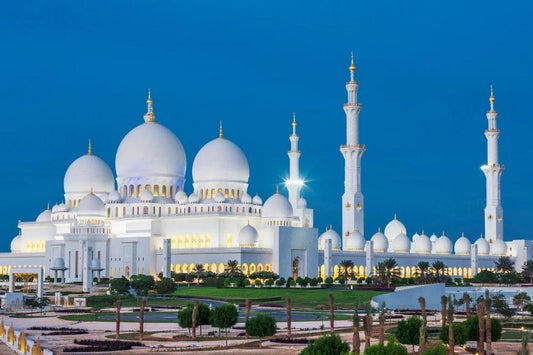From Dubai: Private Fujairah and East Coast Tour with Al Badiyah Mosque and Forts