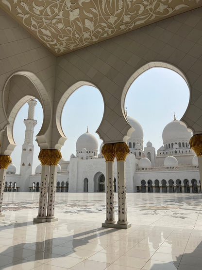 From Dubai: Private Full - Day Abu Dhabi City Tour