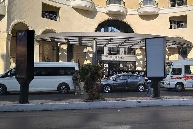 From Luxor: Private Transfer to Aswan with Optional Temple Visits