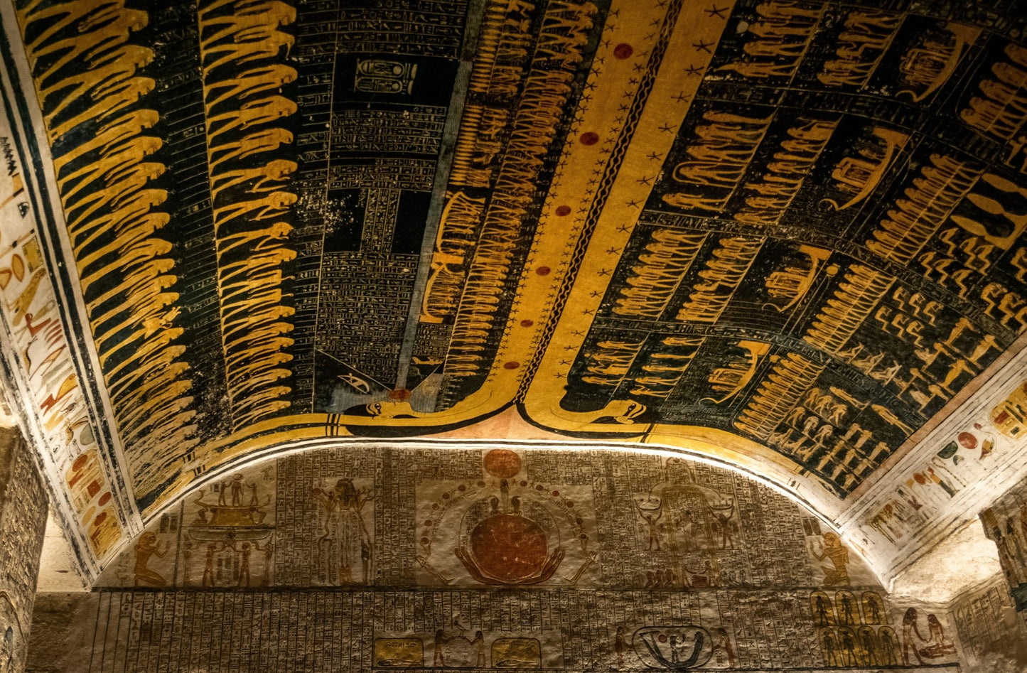 From Luxor: Private Transfer to Aswan with Optional Temple Visits