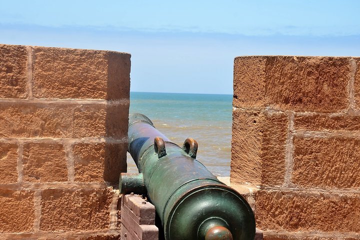 From Marrakech: Full - Day Trip to Essaouira with Hotel Pickup