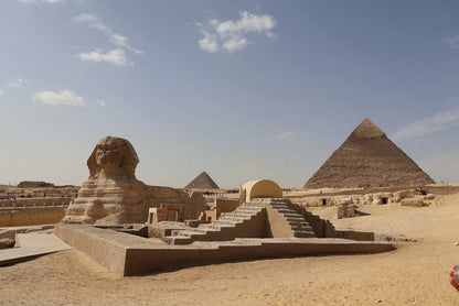 From Marsa Alam: Giza Pyramids and Egyptian Museum Day Trip by Plane