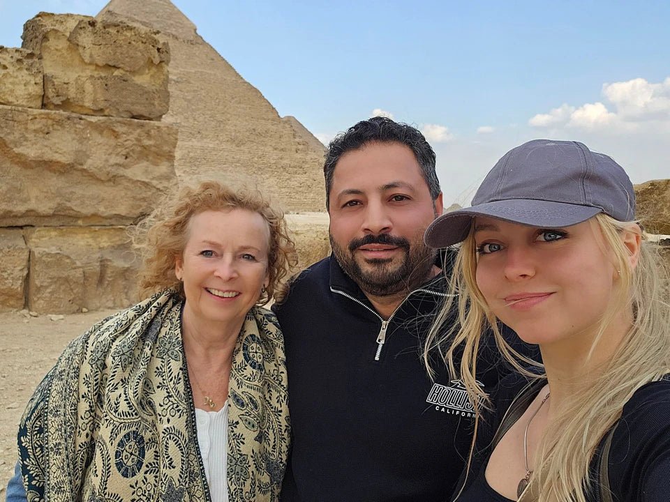 From Marsa Alam: Giza Pyramids and Egyptian Museum Day Trip by Plane