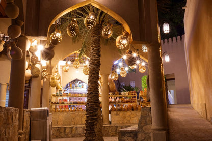 From Muscat: Nizwa Evening Tour with Optional Overnight Stay