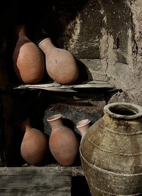 From Muscat: Nizwa Fort, Bahla, Jabreen or Oman Across Ages Museum