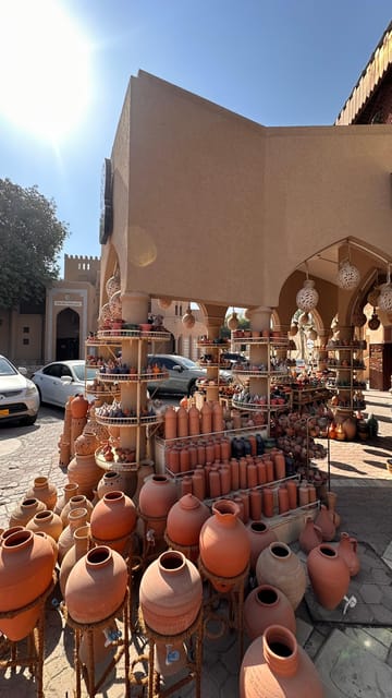 From Muscat: Nizwa Fort, Bahla, Jabreen or Oman Across Ages Museum
