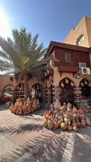 From Muscat: Nizwa Fort, Bahla, Jabreen or Oman Across Ages Museum