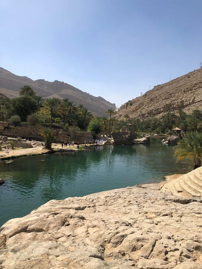 From Muscat: Private Overnight Wahiba Sands Safari and Wadi Bani Khalid Tour