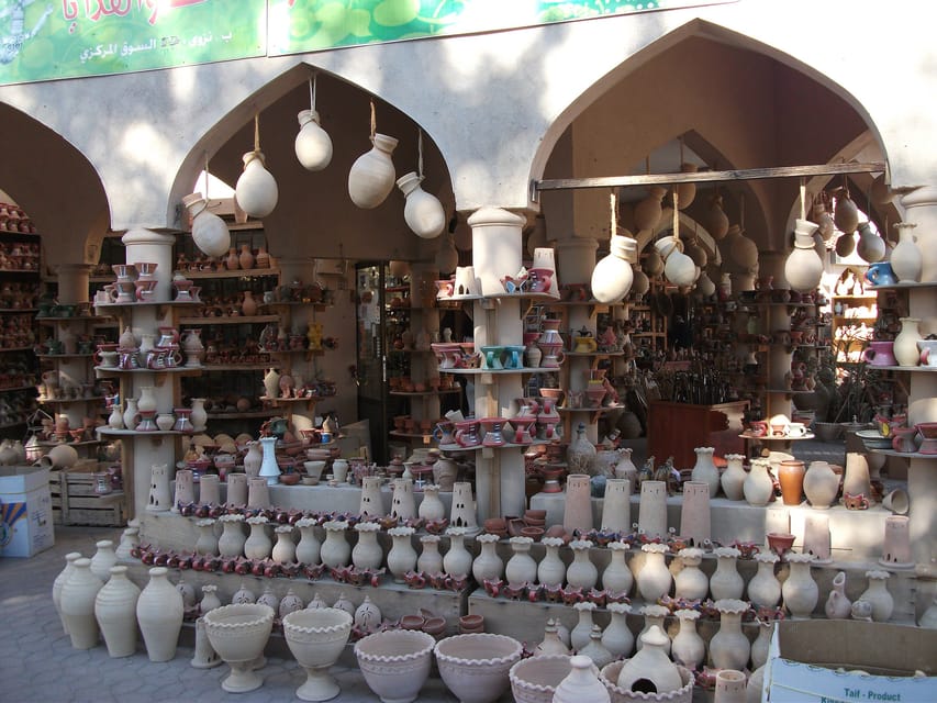 From Muscat: Private Tour to Nizwa, Jebel Akhdar or Jebel Shams with Fort Visit