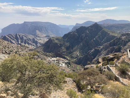 From Muscat: Private Tour to Nizwa, Jebel Akhdar or Jebel Shams with Fort Visit
