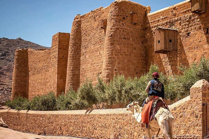 From Sharm El Sheikh: Saint Catherine’s Monastery and Dahab City Tour