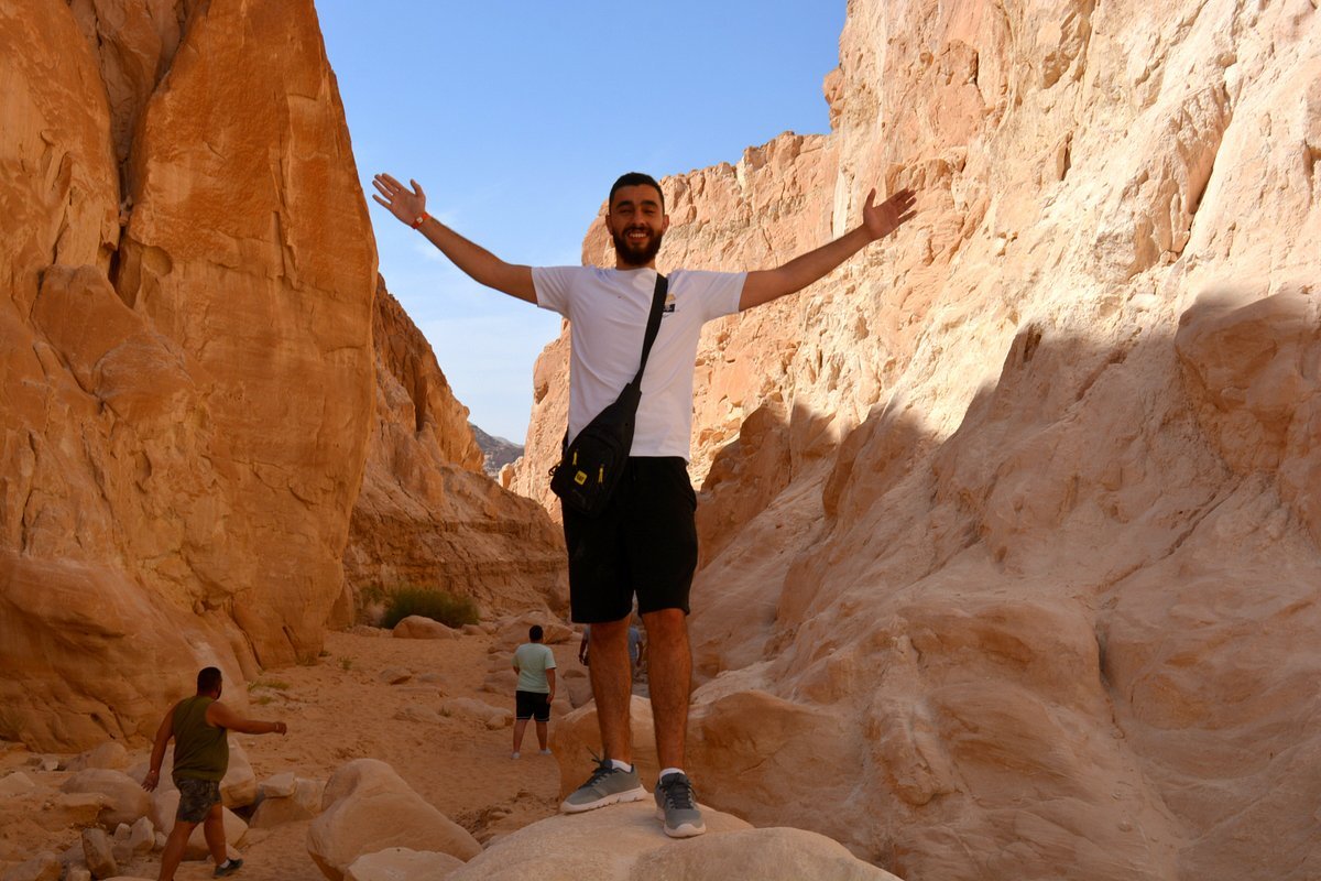 From Sharm El Sheikh: Salama Colored Canyon, Three Pools and Dahab Jeep Safari Adventure