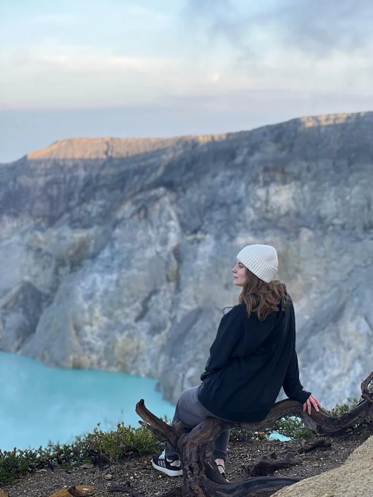From Surabaya: 3 - Days Mount Bromo and Ijen Blue Fire Experience
