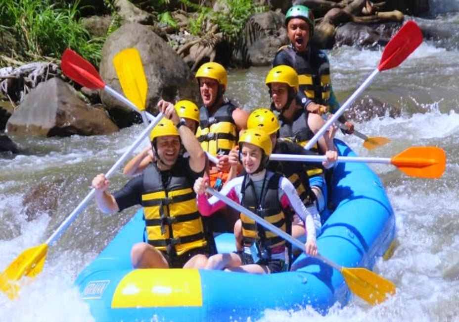 From Ubud: Zipline, River Rafting and Rice Terraces Combo Adventure