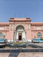 El Cairo: visita guiada de día completo al museo egipcio, las pirámides y el bazar