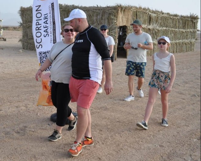 Hurghada: Desert Safari, Hiking, Oasis and Stargazing Tour